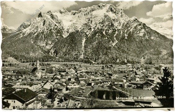 ak218821 Mittenwald m. Karwendel