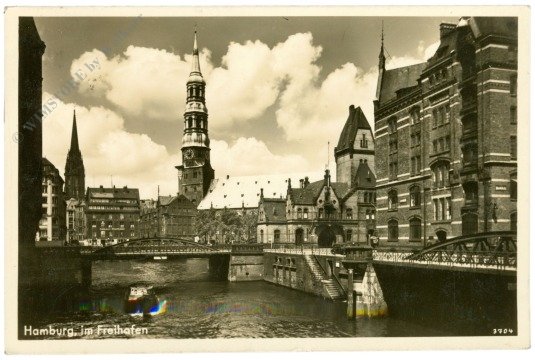 Hamburg, Im Freihafen