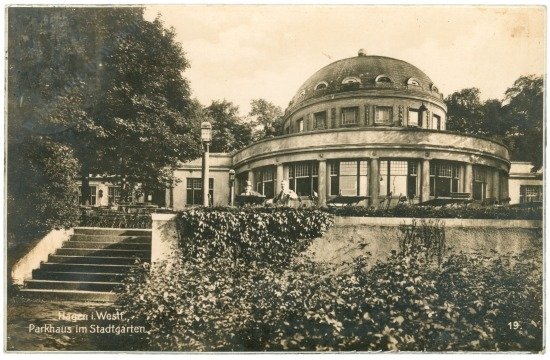 Hagen i. Westf., Parkhaus im Stadtgarten