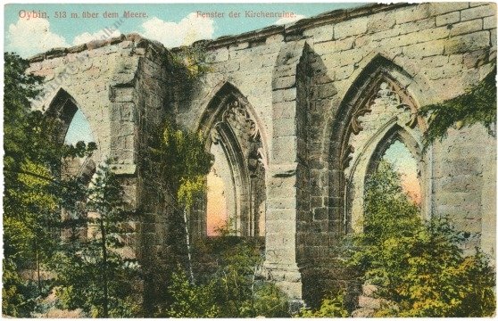 Oybin, Fenster der Kirchenruine