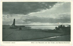 Ostseebad Laboe, Blick von Neustein auf die Förde und Marine-Ehrenmal