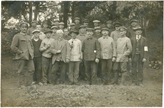 ak219352 Gruppenfoto