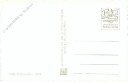Verschneites Dorf