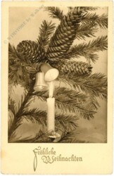 Kerze mit Zweig und Glocke