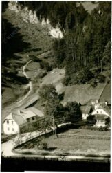 ak220749