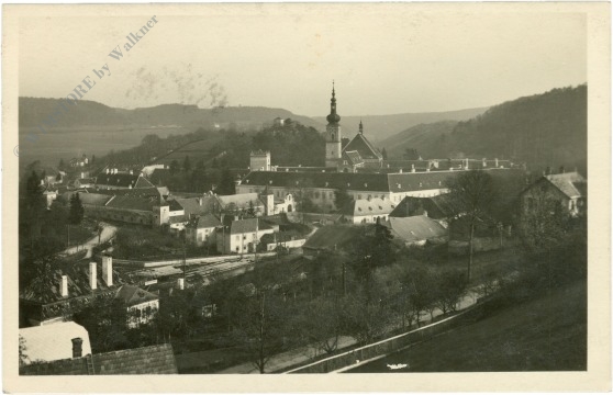 ak220775