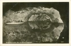 ak220792