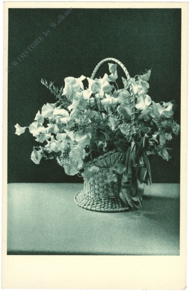 korb mit blumen