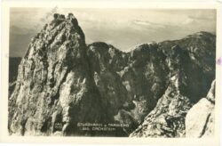 dachstein, sturzhahn u. traweng gegen dachstein