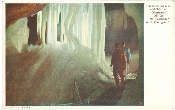 dachstein rieseneishöhle, der vorhang im ii. eisabgrund