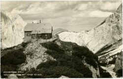 hochschwab, voisthalerhütte mit hoher veitsch