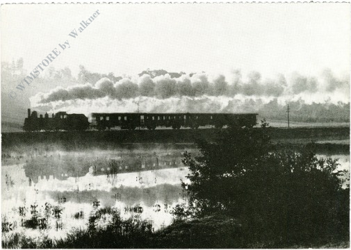 gkb lokomotive 415 mit personenzug