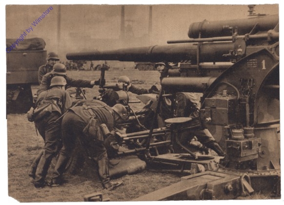 akg10363 Schwere Flak wacht über unserer Rüstungsindustrie