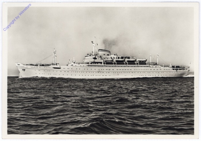 akg10866 M/V "Asia" - "Victoria"