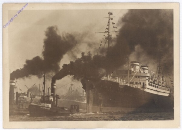 Ausreise eines Hapag-Schnelldampfers, Hamburg-Hafen