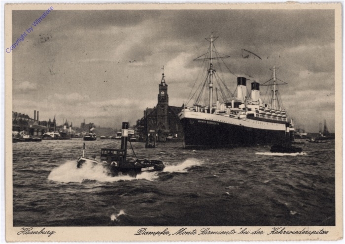 Dampfer Monte Sarmiento bei der Kehrwiederspitze