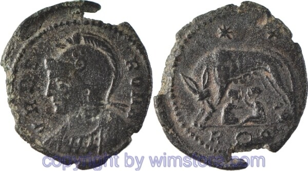 v30595 Constantinus I. Magnus 306 - 337, Städteprägung für Rom, Rom, Follis, 20,7 mm, 2,07 g, URBS ROMA // keine Umschrift / R Kranz Q, AE, -ss, Schrötlingsausbruch