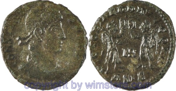 Constantius II. 324 - 361, Siscia, AE 4, 15,9 mm, 1,46 g, CONSTANTIVS P F AVG // VICTORIAE DD AVGG Q NN / ASIS, AE, ss