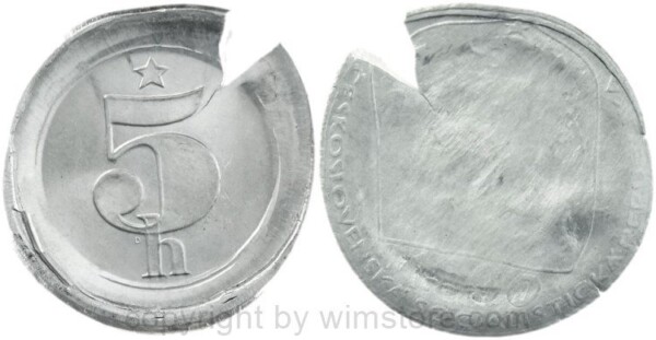 Tschechoslowakei, Fehlprägung, 5 Haleru 19.., KM 86, Aluminium, möglicherweise auf Schrötling von KM 53, 0,74 Gramm, extremer Prägefehler